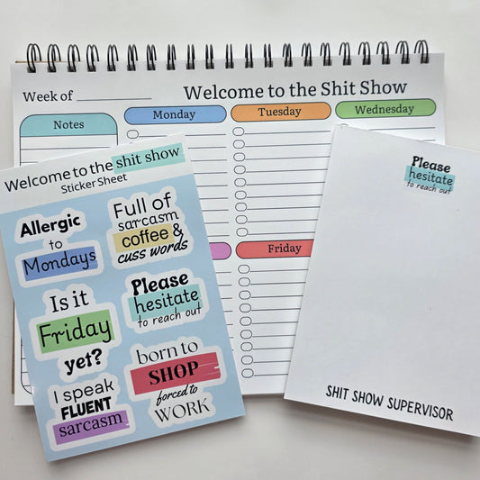 Welcome to the Shitshow Desk Set